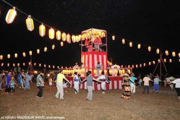 日本盂兰盆节民俗都有哪些？ 日本的盂兰盆节是什么节日